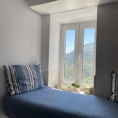Sea Esta Stylish Family Home, Sea View *